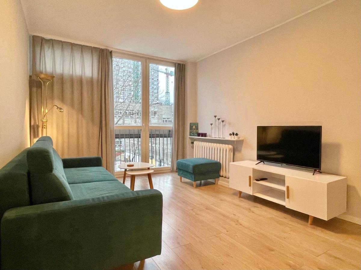 Apartament Przy Atrium, Stacja Metra Rondo Onz Варшава Екстер'єр фото