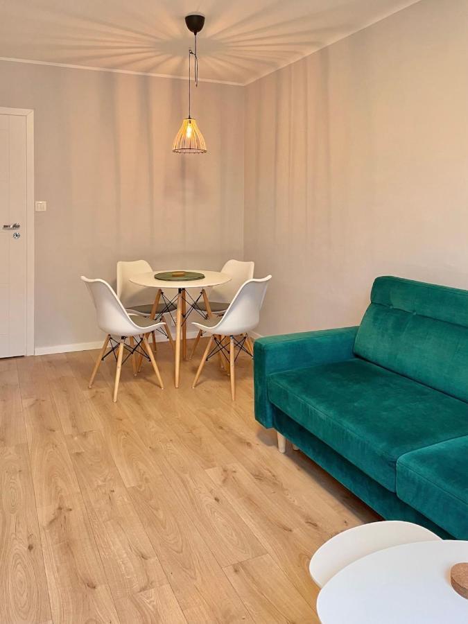 Apartament Przy Atrium, Stacja Metra Rondo Onz Варшава Екстер'єр фото